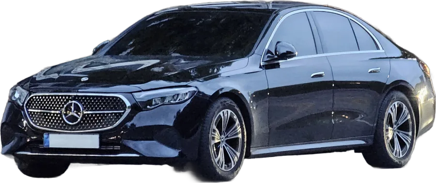 Black Mercedes-Benz E-Class